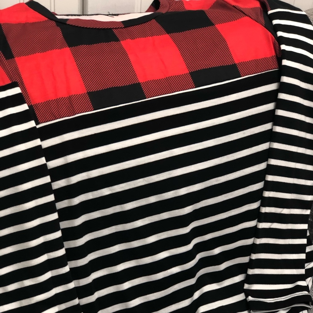 Boutique Long Sleeve Top